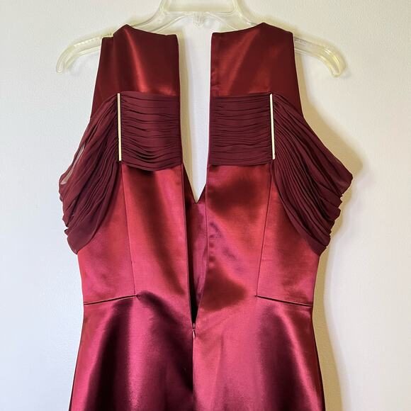 NWT Christopher Kane Runway Off Shoulder V-Neck Mini Dress Burgundy Sz 8 - Picture 6 of 8